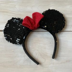 Disneyland | Sequin Minnie Mouse Ears